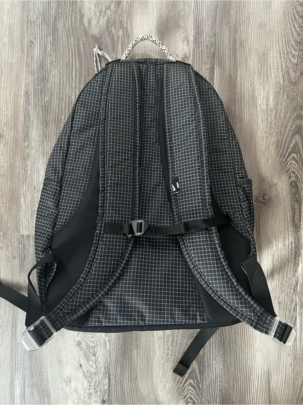 Nike Backpack - Picture 2 of 6
